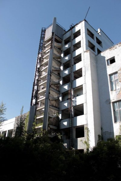 Брошенный завод «Юпитер» в Припяти. Административный корпус