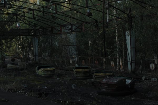 Автодром в парке аттракционов Припять