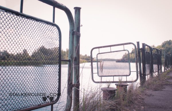 Речной порт и кафе припять причал