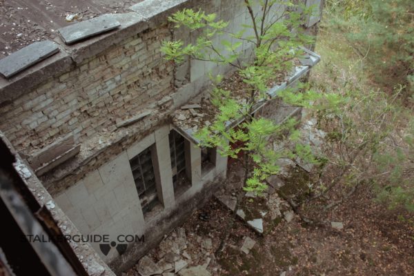 Речной порт и кафе припять причал