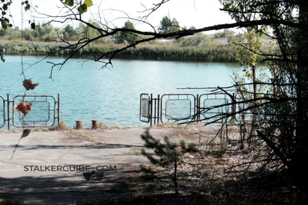 Речной порт и кафе припять причал